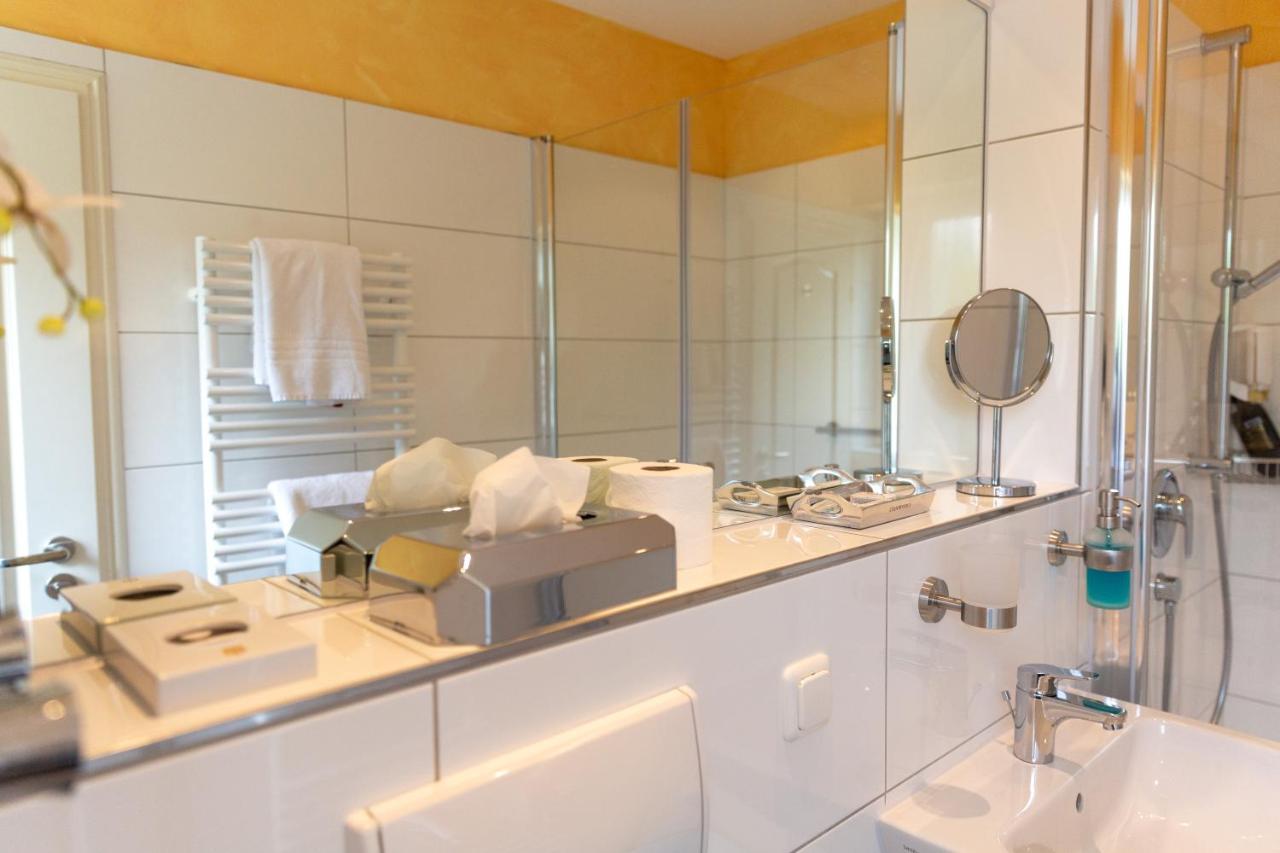 Hotel Landhaus Knappmann Essen Bagian luar foto